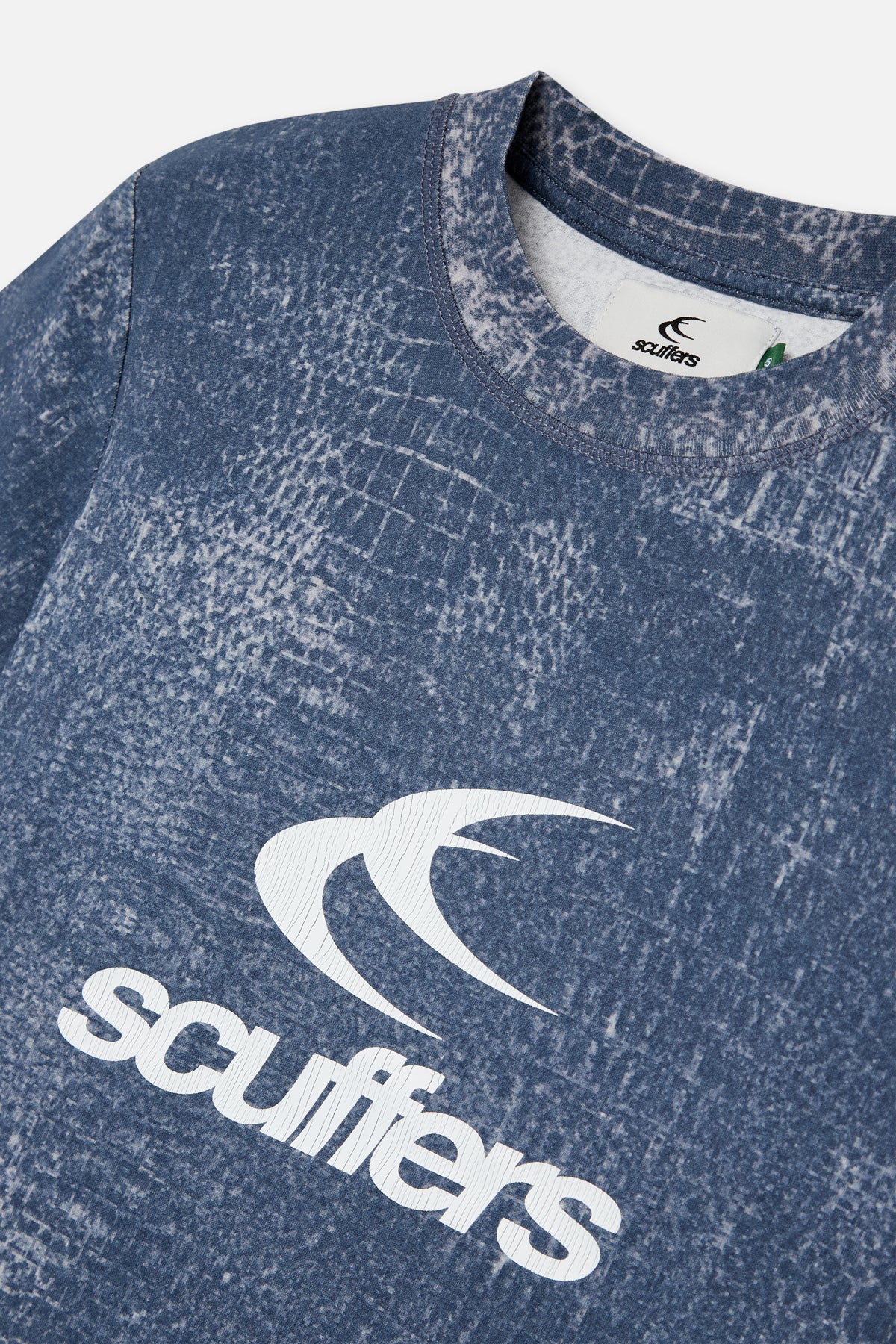 Crocodile Navy Fitted T-Shirt