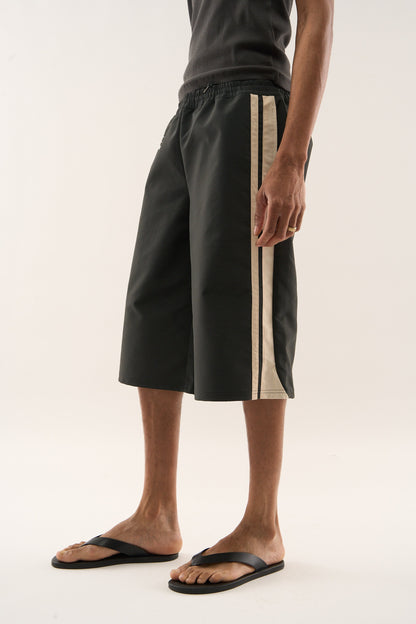 Tech Dark Jorts