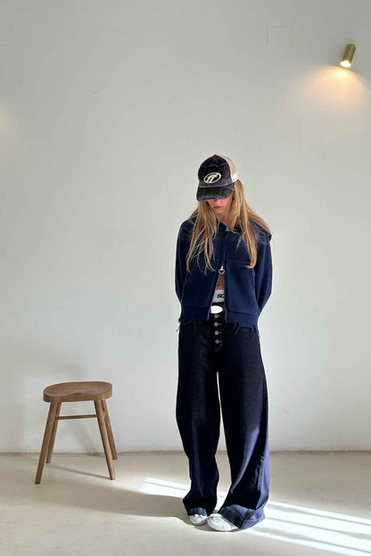 Buzz Navy Knit Zipper