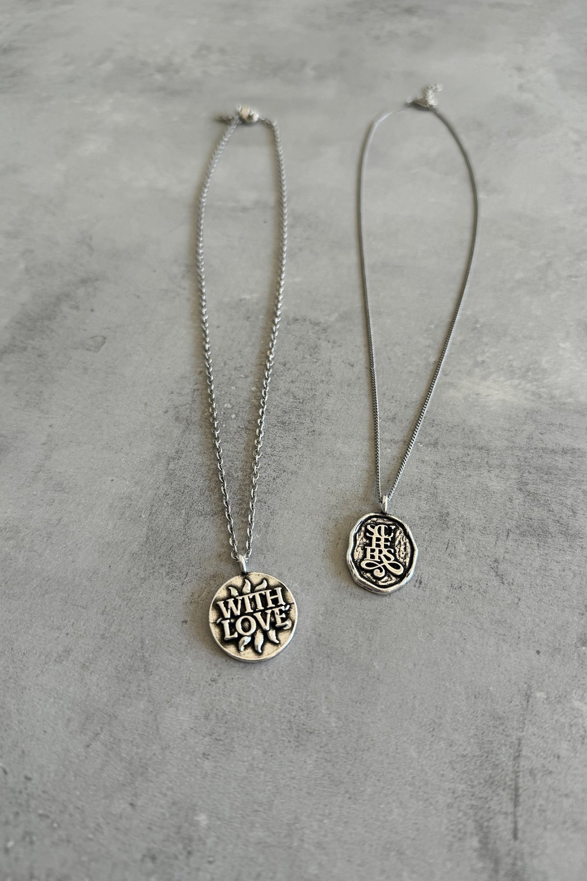 Legacy Necklace AG